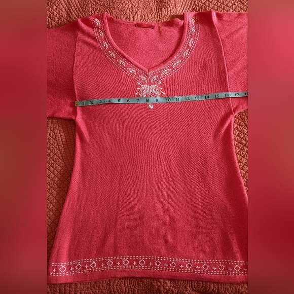 RED Boho V-Neck Tunic Top With Embroidered Collar and 3/4 Sleeves - Picture 9 of 12